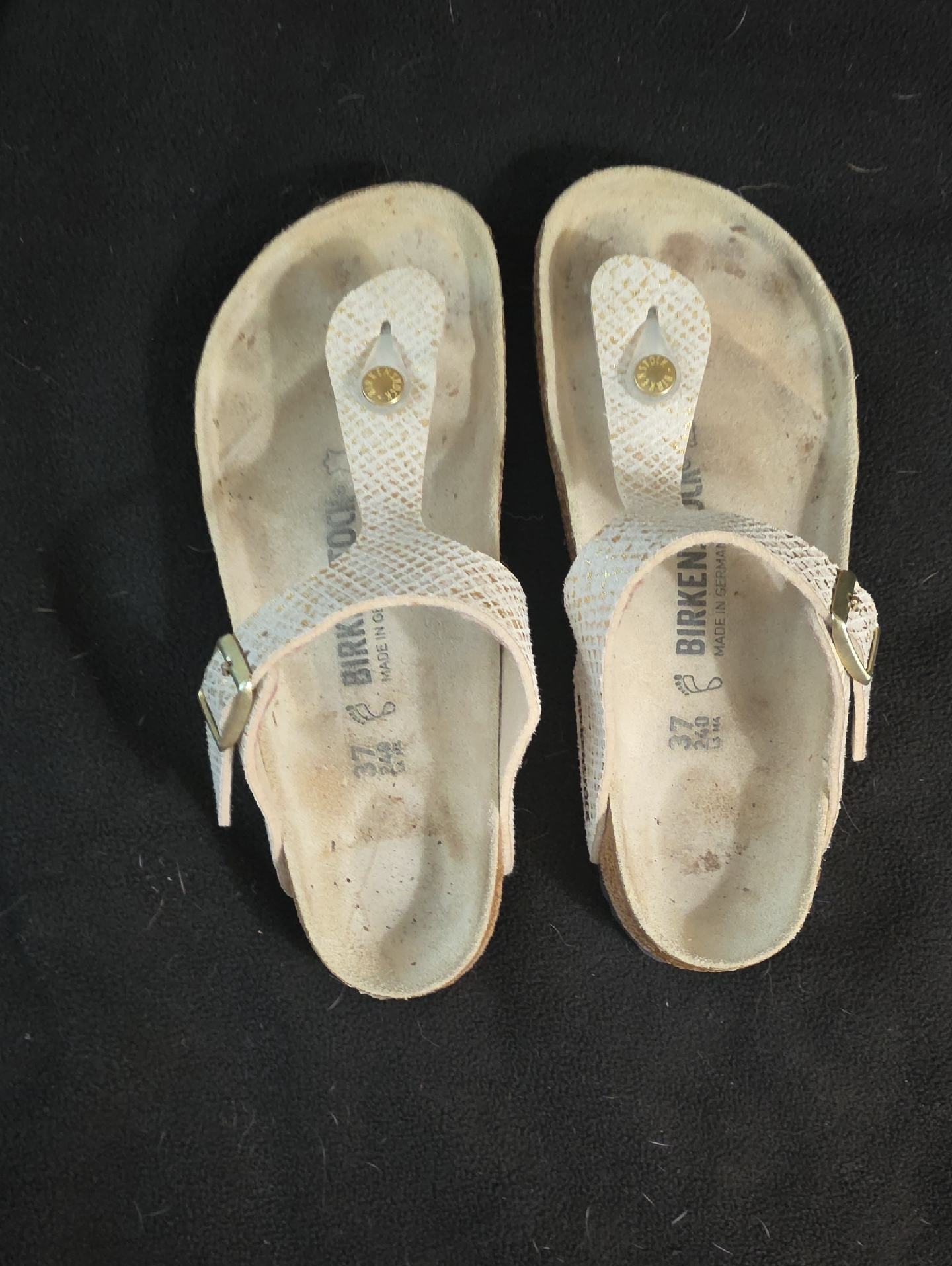 Birkenstock Womens Cream Snake-Print Gizeh Sandals